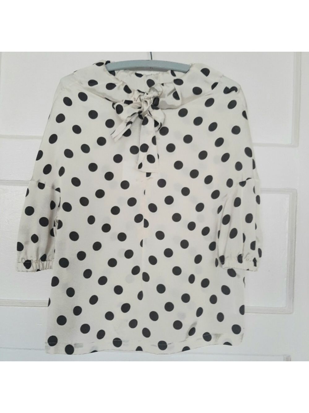 Hache Camicia Drop Shoulder Tie Neck Silk Blouse Tessuto